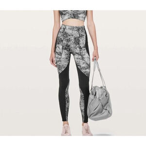 Lululemon Sweat & Repeat Tight Black Serigraph Starlight Black Multi Leg…